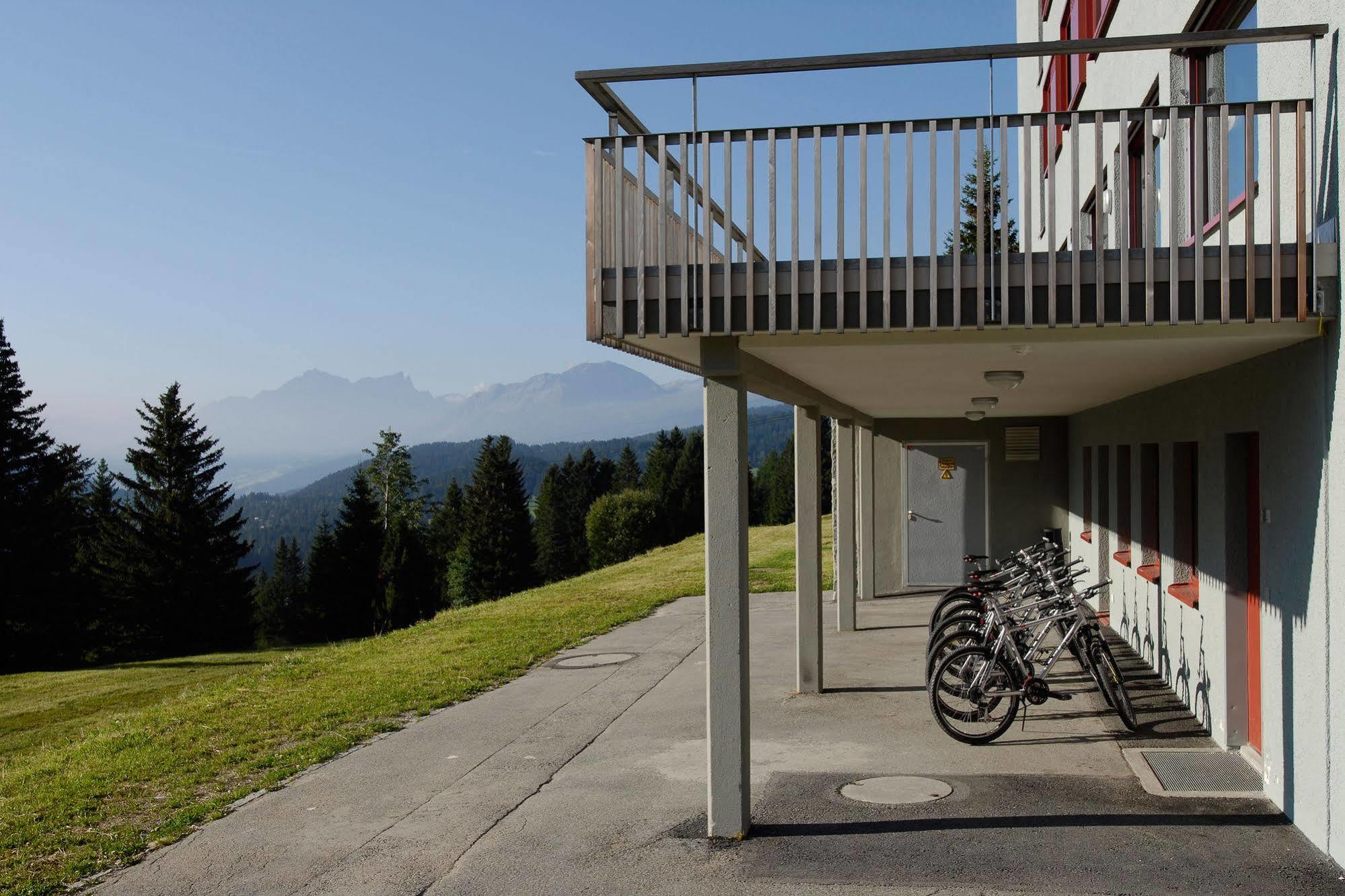 Valbella-Lenzerheide Youth Hostel Экстерьер фото