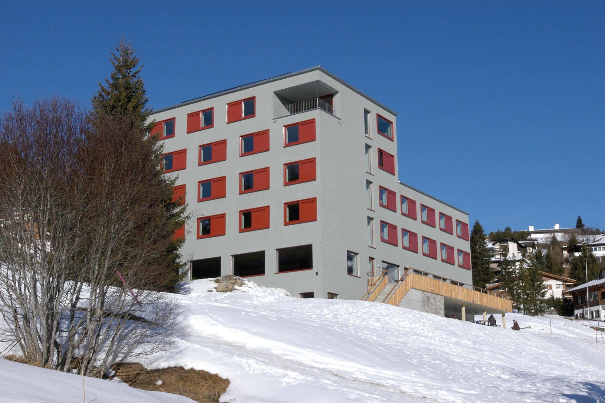 Valbella-Lenzerheide Youth Hostel Экстерьер фото