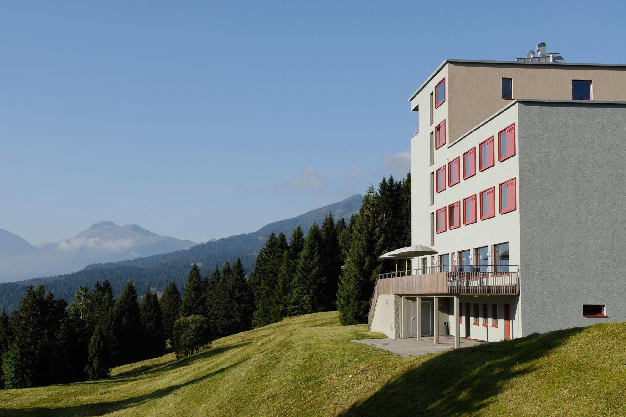 Valbella-Lenzerheide Youth Hostel Экстерьер фото